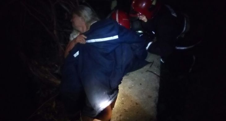 В Гомеле пенсионерке зажало ногу железобетонной плитой В Гомеле пенсионерке зажало ногу железобетонной плитой