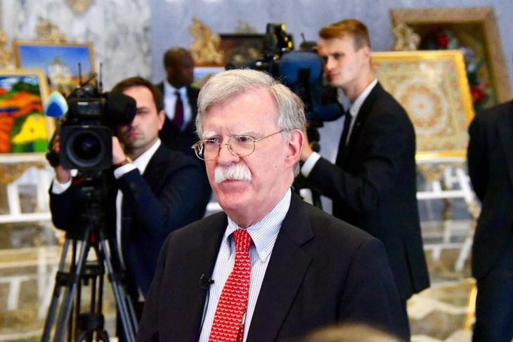 Трамп уволил Болтона, который недавно встречался с Лукашенко