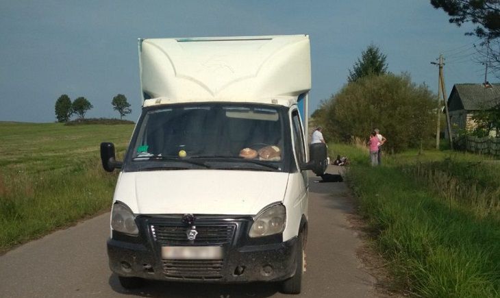 Почтовый автомобиль насмерть сбил женщину в Лиозненском районе Почтовый автомобиль насмерть сбил женщину в Лиозненском районе