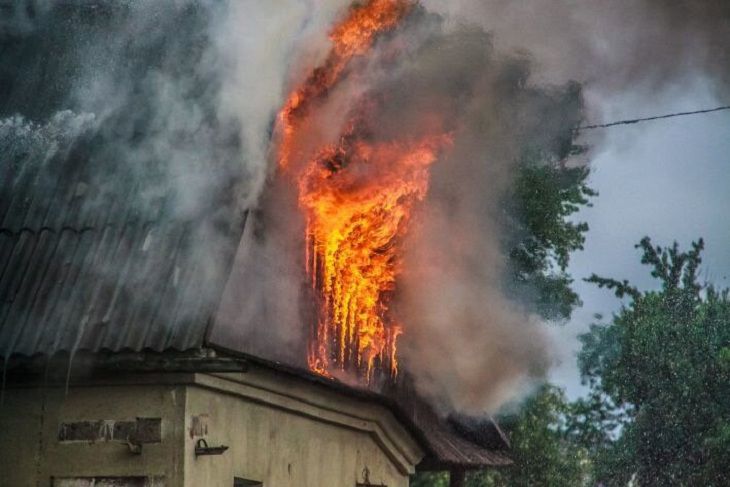В Барановичском районе в огне погиб человек