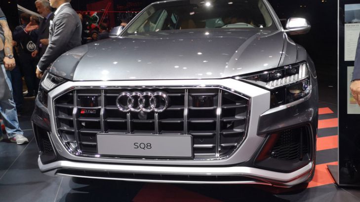 Audi представила «заряженный» флагманский кроссовер S Q8