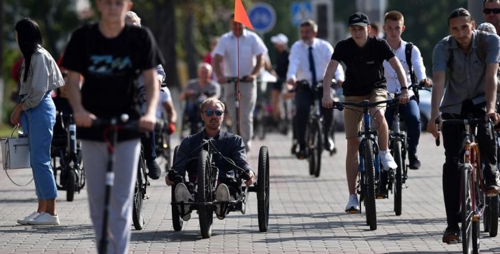 В Лиде открылась инклюзивная велодорожка — первая в Беларуси