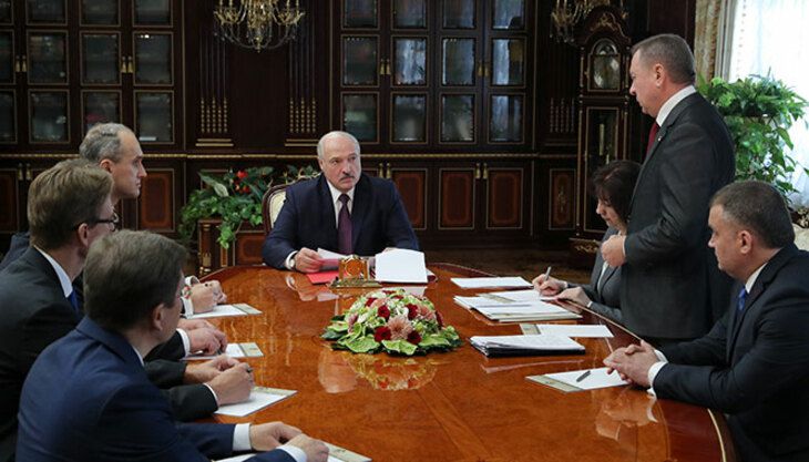 Лукашенко предсказал выбор белорусского народа