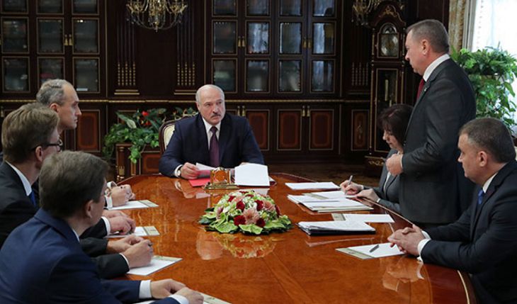 «Это не дело, что судимся с дружественным Туркменистаном». Лукашенко поручил разрешить калийный спор