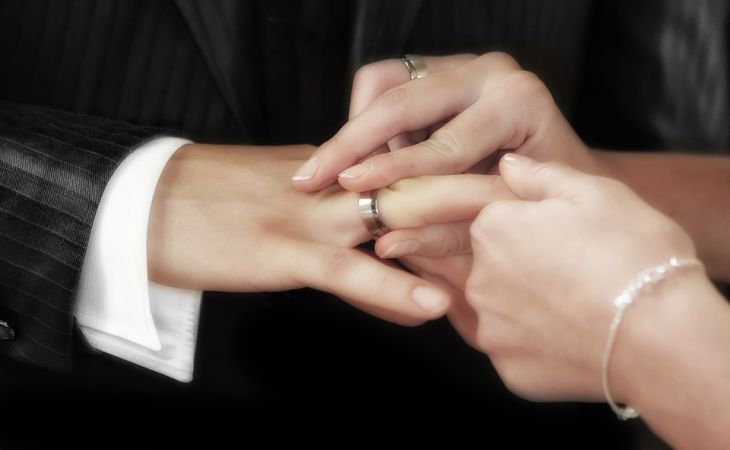 Как понять, что вы встречаетесь с женатым? 10 отличительных признаков женатика