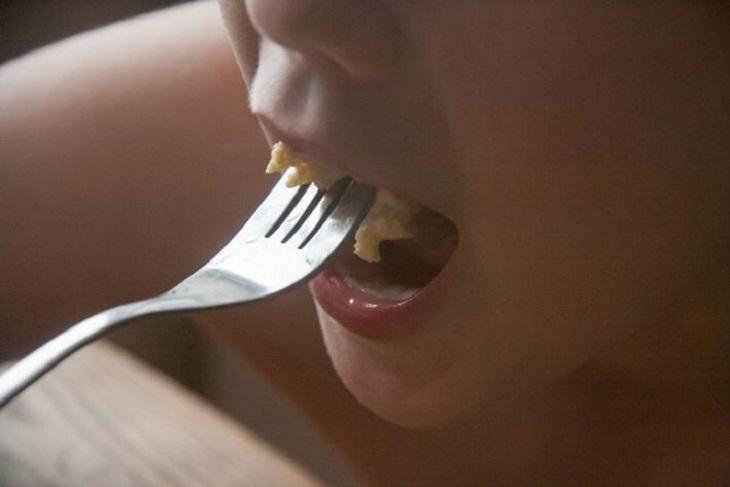 Больше года терпел зубную боль. Подросток пошел к врачу и услышал диагноз, о котором даже не догадывался