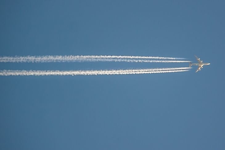 Российский самолет приземлился в аэропорту с отказавшим двигателем