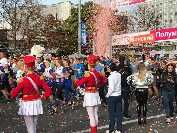 В столице прошел Минский полумарафон 2019. Рассказываем, как отличается призовой фонд белорусов и иностранных граждан