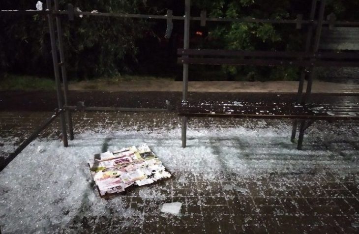 В Могилеве обстреляли остановку общественного транспорта