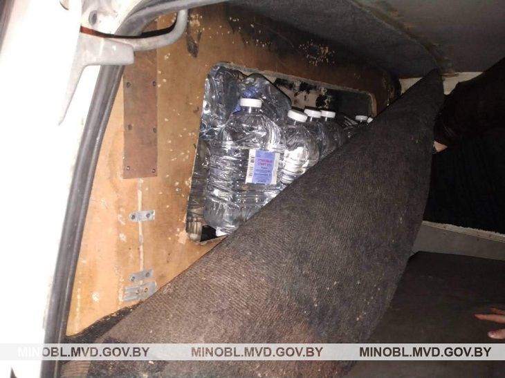 Крупную партию контрафактного алкоголя изъяли в Молодечно
