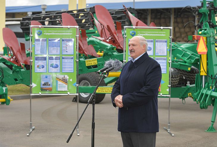 Лукашенко о выборах в парламент: Мы должны мозги в руки взять и сделать как нужно Лукашенко о выборах в парламент: Мы должны мозги в руки взять и сделать как нужно