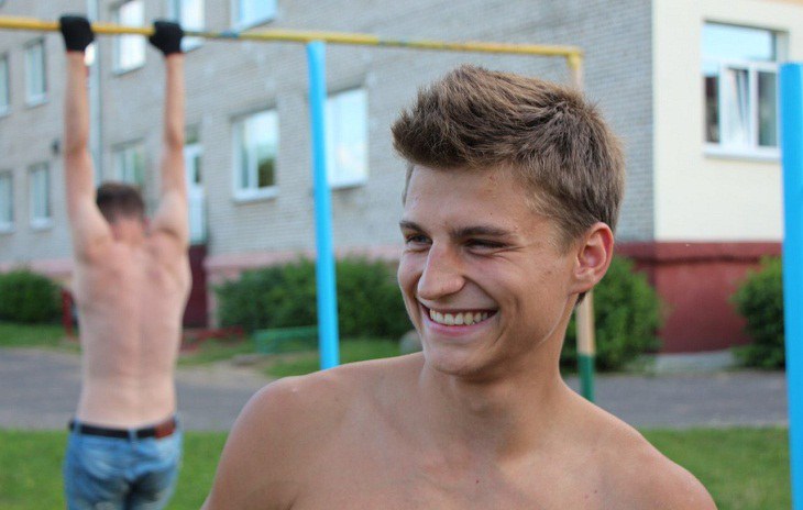 Секущиеся мышцы на гречке и куриной грудке. Белорус рассказал, как добиться идеальной фигуры Секущиеся мышцы на гречке и куриной грудке. Белорус рассказал, как добиться идеальной фигуры