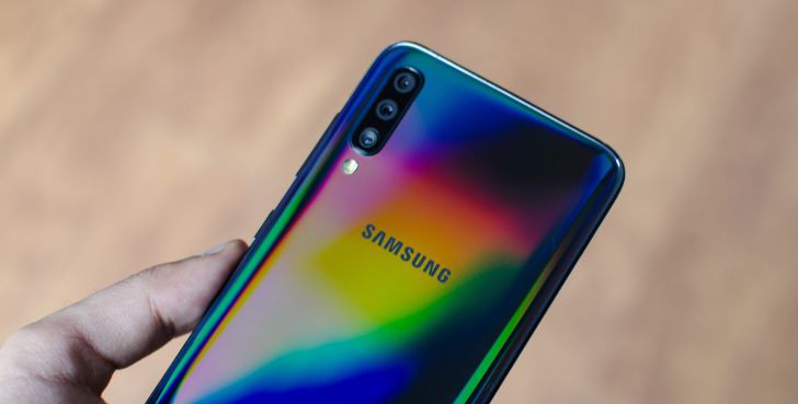Задняя панель Samsung Galaxy A70s будет окрашена нестандартно