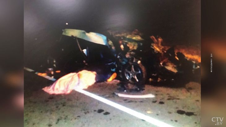 В Пуховичском районе Renault врезался в трактор — погиб пассажир легковушки