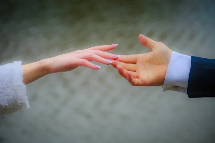 Брак под угрозой. Мужчина предпочел умершего философа жене