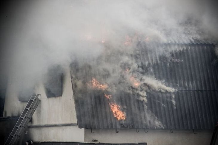 Мать и сын-инвалид пострадали на пожаре в Костюковичах