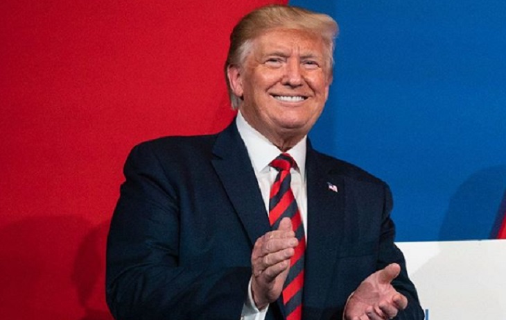 Трамп намекнул на скорый конец торговой войны с Китаем