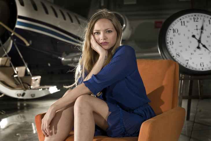 8 ярлыков, которые навешивают на женщину без семьи 8 ярлыков, которые навешивают на женщину без семьи