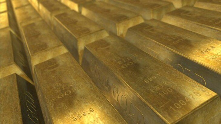 Итоги обыска удивили даже бывалых следователей: чиновник хранил в подвале 13 тонн золота