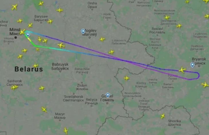 В Минск вернулся Boeing 737, летевший в Багдад: что произошло