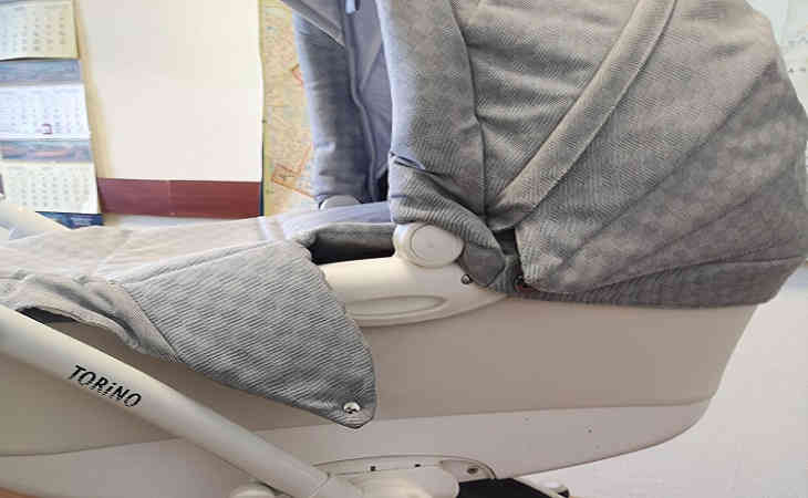 В Минске пенсионерка украла детскую коляску, чтобы подарить внуку