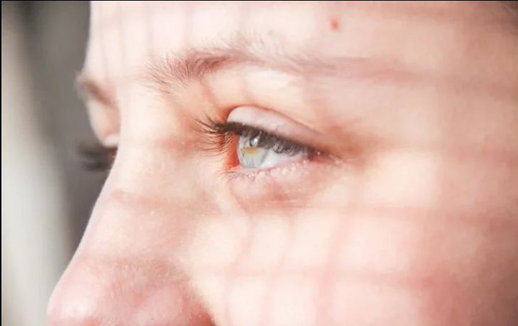 Эксперты раскрыли загадку армянки, которая плачет кристаллами 