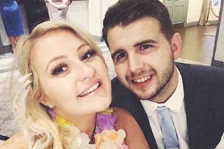 Пока смерть не разлучит. Девушка вышла замуж за умирающего от рака возлюбленного Пока смерть не разлучит. Девушка вышла замуж за умирающего от рака возлюбленного