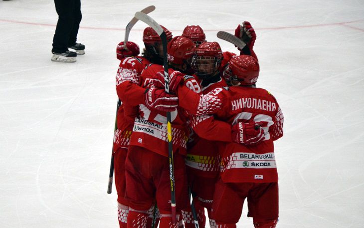 Юношеская сборная Беларуси по хоккею разгромила команду Латвии на турнире в Пекине