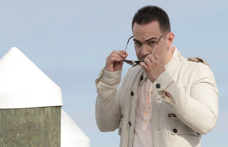 Мужские жесты, которые говорят о его измене Мужские жесты, которые говорят о его измене