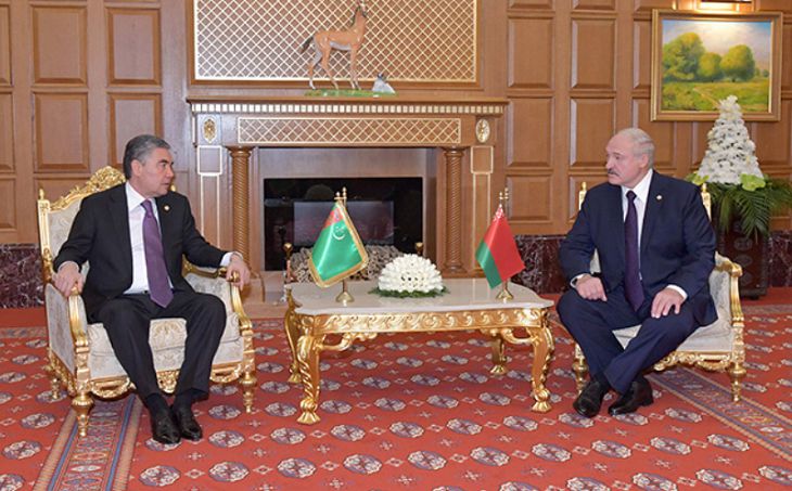 Лукашенко и Бердымухамедов поручили решить проблему с Гарлыкским ГОКом