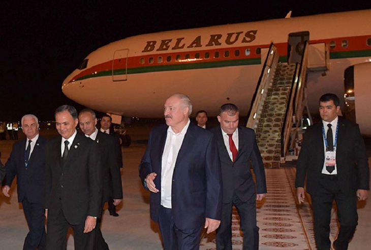 Лукашенко: Назрела необходимость укрепления СНГ