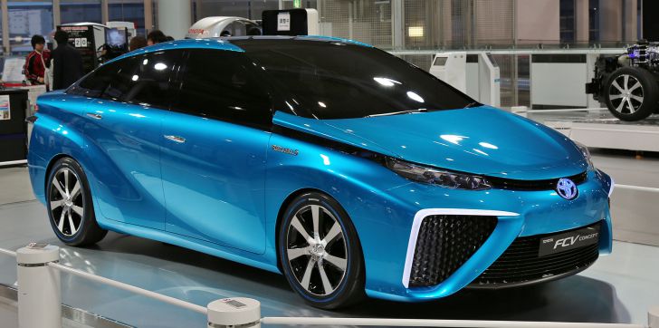 Представлен водородный автомобиль Toyota Mirai нового поколения