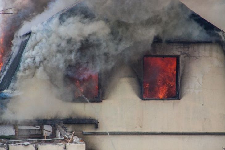 В заброшенном здании Слонима сгорел человек 
