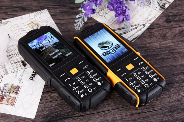 Смартфоны с поддержкой 5G уступили в продажах кнопочным телефонам