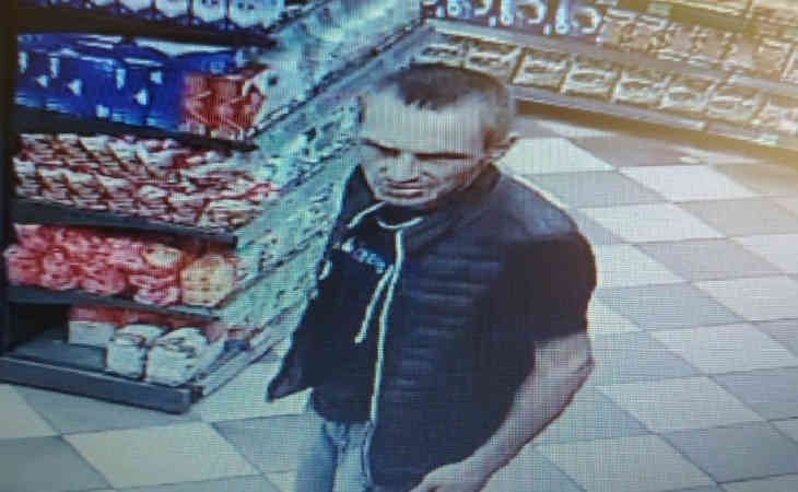 В Минском районе трое мужчин ограбили магазин. Их разыскивает милиция
