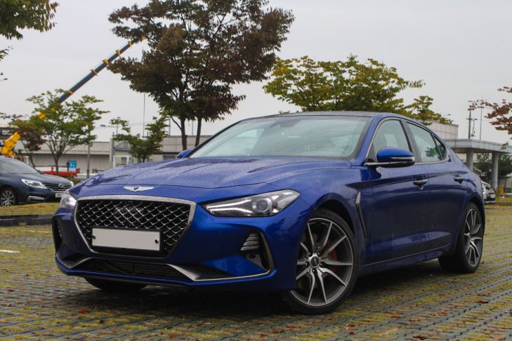 Genesis представил обновленный седан Genesis G70 Genesis представил обновленный седан Genesis G70