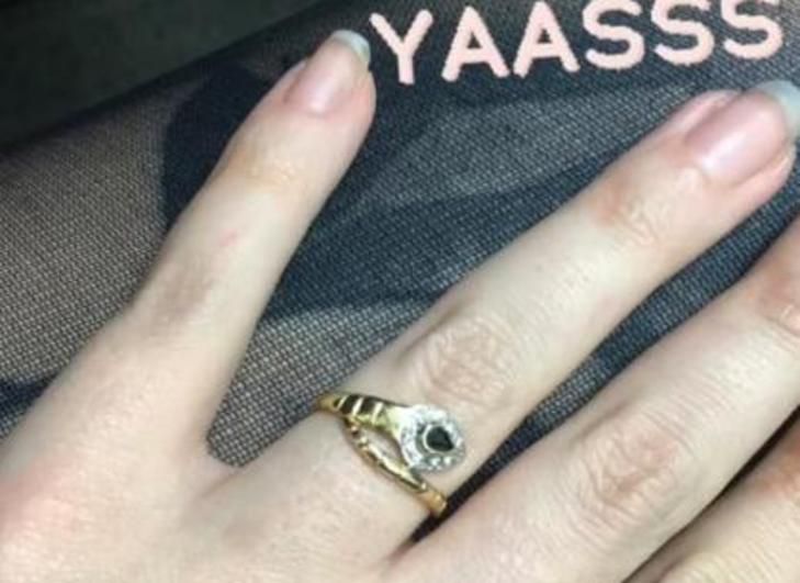 Жених подарил девушке кольцо, но лучше бы она сказала «нет» и вот почему