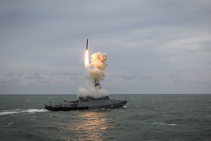 «6 минут и ВМС США будет уничтожен». Новейшая российская ракета стала угрозой для флота США