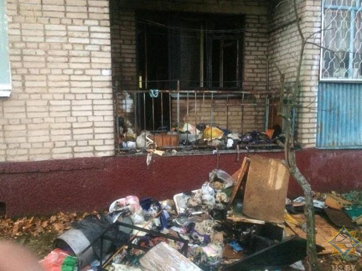 В Новополоцке горела квартира. Внутри были мать с сыном