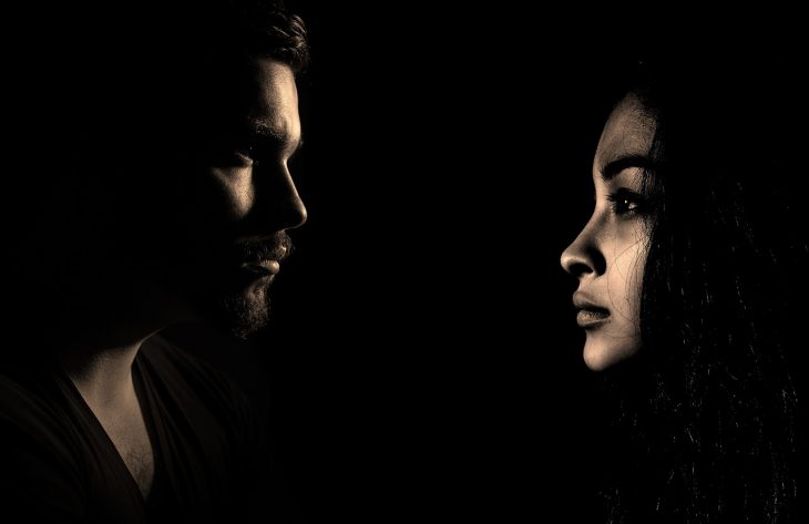 Как быть в отношениях с мужчиной, который вас унижает