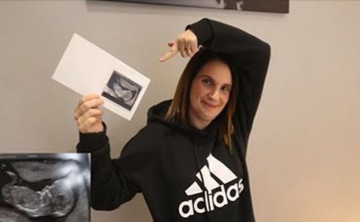 Обещала больше не рожать: 44-летняя женщина забеременела в 22-й раз