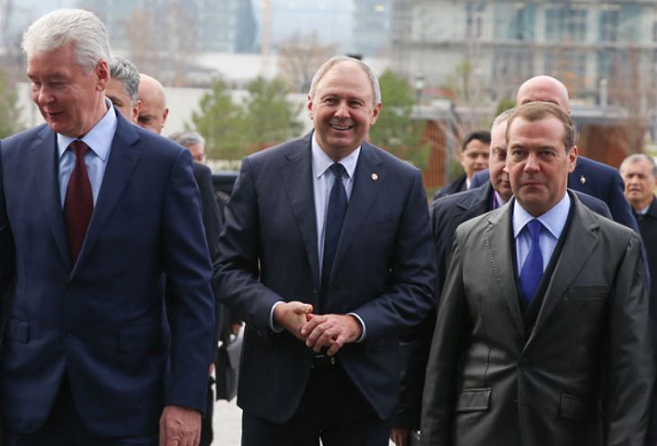 Румас предложил Медведеву построить высокоскоростную магистраль Минск – Москва