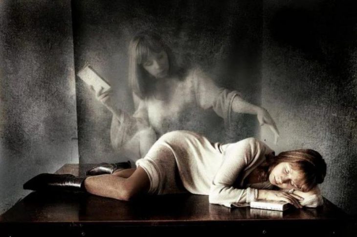 Теперь с умершими родственниками можно поговорить. Специальную программу создали в Индии