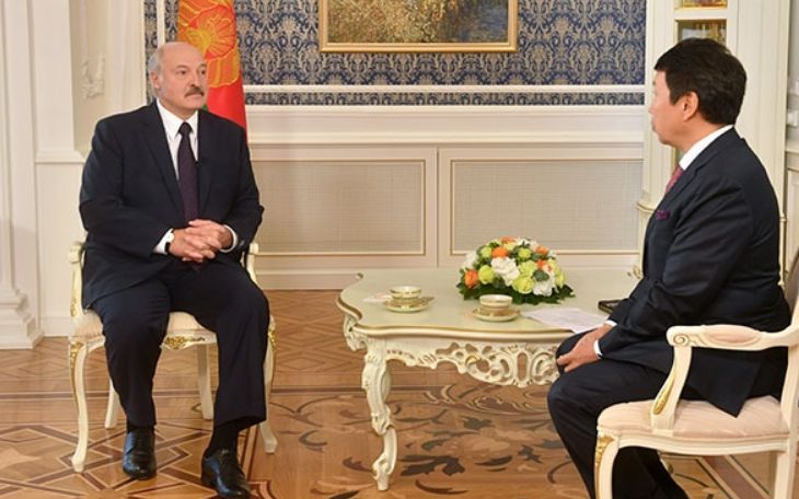Лукашенко о президентских полномочиях: власть большая, но и ответственность вся на тебе