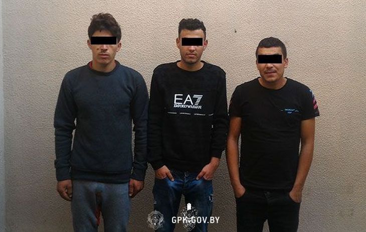 В Беловежской Пуще задержали четырех каратистов из Алжира, которые пытались сбежать в Польшу