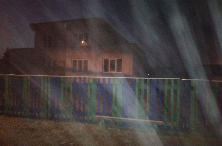 Получил плохие отметки и боялся идти домой: всю ночь школьник прятался в пустом доме под Смолевичами Получил плохие отметки и боялся идти домой: всю ночь школьник прятался в пустом доме под Смолевичами