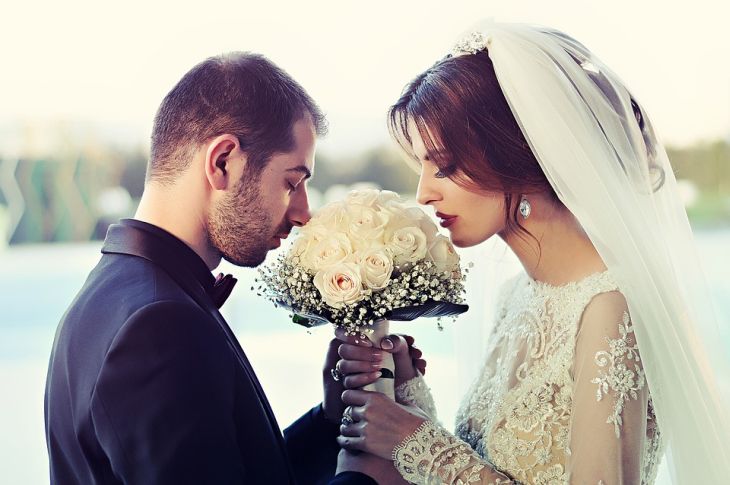 5 причин, по которым мужчины отдаляются сразу после свадьбы