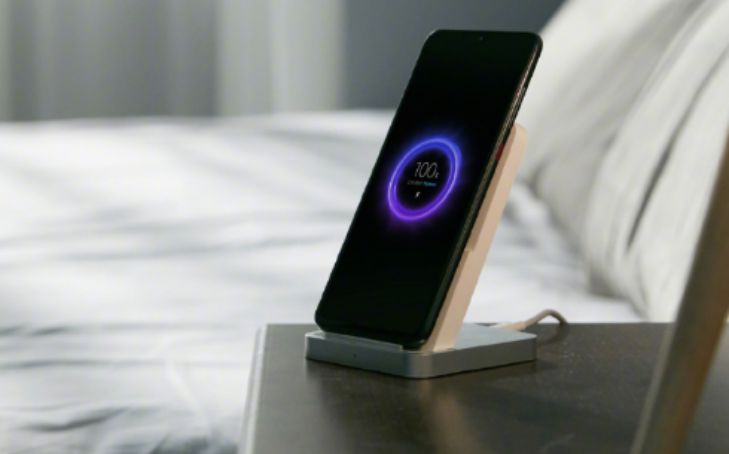 Xiaomi начинает продажи самой быстрой беспроводной зарядки Xiaomi начинает продажи самой быстрой беспроводной зарядки