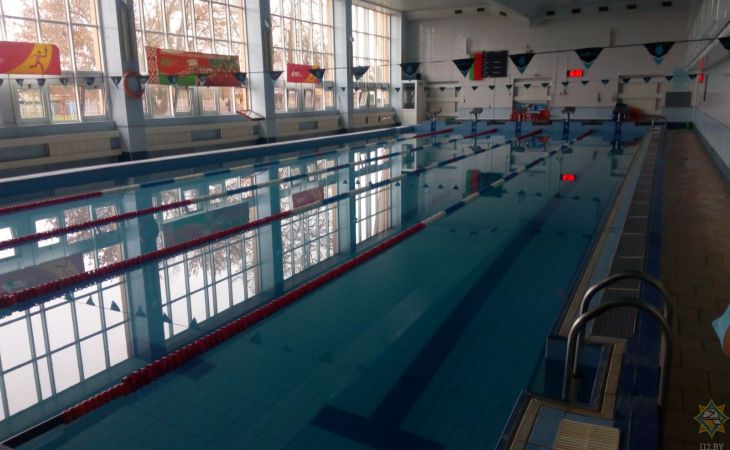 Инцидент в бассейне в Барановичах: 13 детей доставлены в больницу