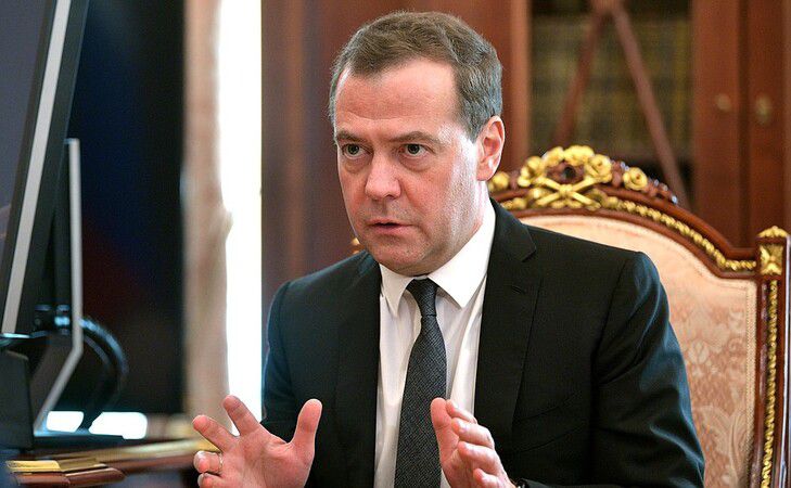 Медведев прокомментировал слова Лукашенко о втянутых в чужие войны белорусах